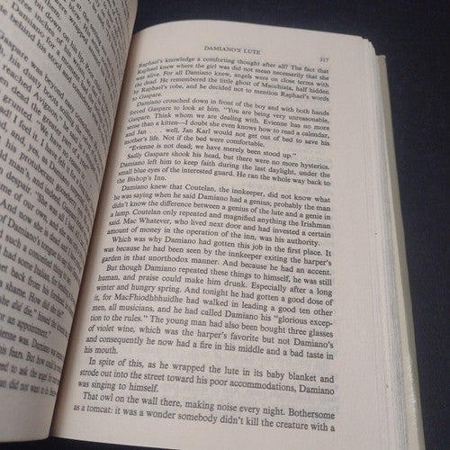 A Trio for Lute by R.A. MacAvoy -1984 -Book Club Edition -Hardcover -Fantasy