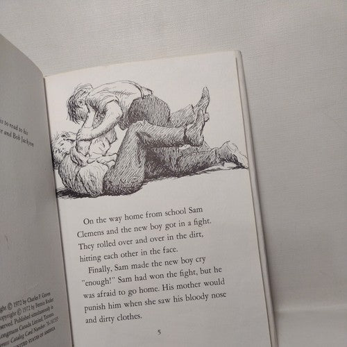 MARK TWAIN BY CHARLES GRAVES / A SEE AND READ BEGINNING TO READ BIOGRAPHY 1972