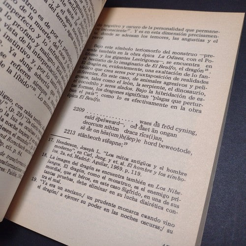 el idioma de la imagineria novelesca By Antonieta Gomez Goyeneche Signed