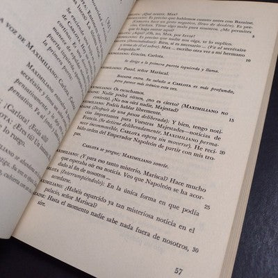 Corona De Sombra Por Rodolfo Usigli - 1961 Spanish Paperback