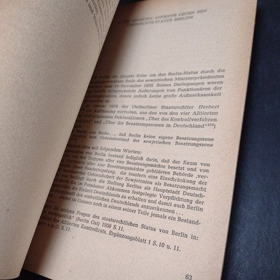 Der Vier Mächte-Status Berlins von Dr. Joachim Rottmann - German Paperback 1959