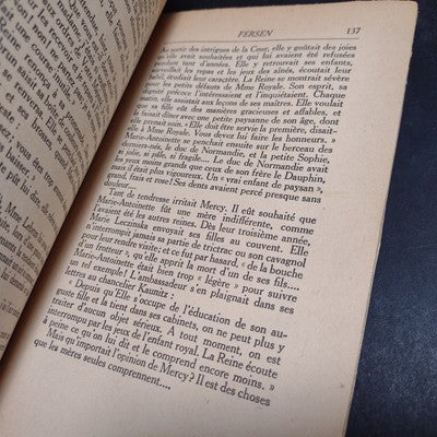 La Vie Privee de Marie-Antoinette par Charles Kunstler - 1938 French Paperback