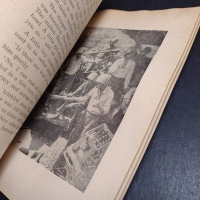 Glorious Daughters Of Vietnam Published By Vietnam Women's Union, Circa 1976