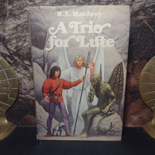 A Trio for Lute by R.A. MacAvoy  -1984 -Book Club Edition -Hardcover -Fantasy
