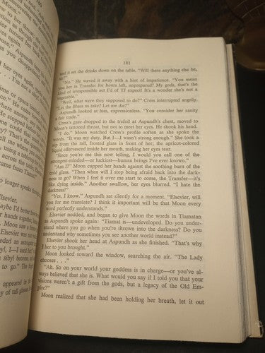 Joan Vinge  1980 The Snow Queen Science Fiction Hardcover w/DJ BCE