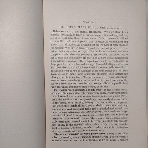 Urban Sociology by E.E. Muntz -Hardcover -1st 1938 -Comp. Professional Copy