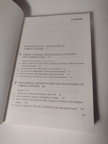 Systems of Cities: Readings on Structure, Growth, and Policy by L.S. Bourne 1978