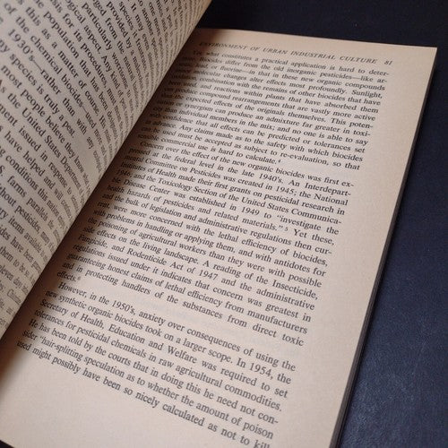 Problems of American Society: Governing Nature by Earl F. Murphy -Paperback 1970