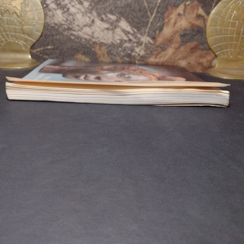 TREASURES OF ANCIENT NIGERIA By Ekpo Eyo -Paperback -1982 3rd Print -Acceptable