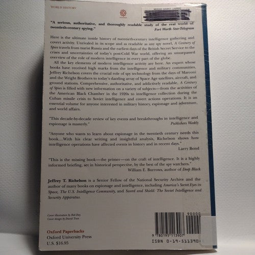 A Century of Spies : Intelligence in the Twentieth Century by Jeffery Richelson