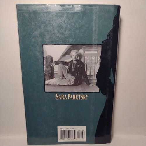 Guardian Angel by Sara Paretsky 1992 Vintage Hardcover Dust Jacket 1st Edition.