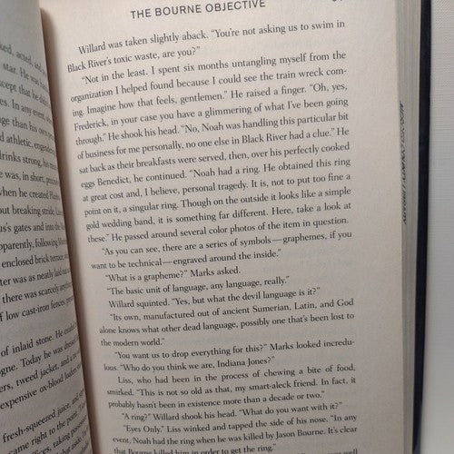 Robert Ludlum's the Bourne Objective by Eric Van Lustbader (2010, HC 1st Edition