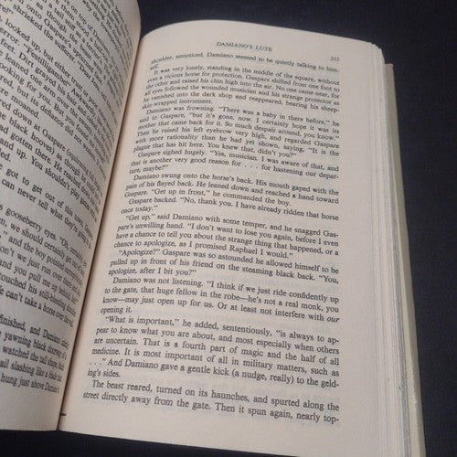A Trio for Lute by R.A. MacAvoy  -1984 -Book Club Edition -Hardcover -Fantasy