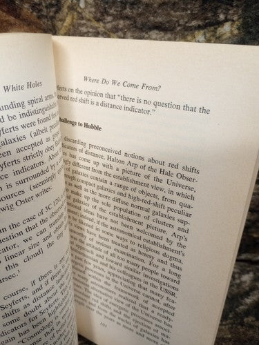 White Holes: Cosmic Gushers in the Universe by John Gribbin 1978 Ex Libris