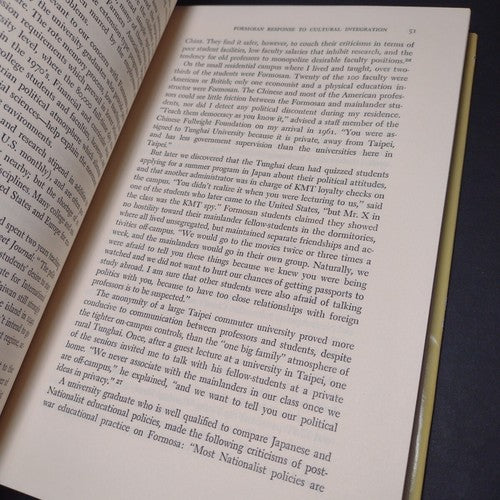 The Politics of Formosan Nationalism by Douglas Mendel -1970 -Hardcover -China