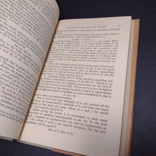 The Higher Arithmetic by H. Davenport -Hardcover -1952 -1st Publishing vg