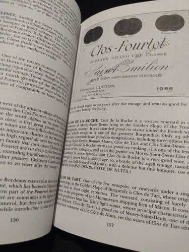 NYT The New York Times Book of Wine by Terry Robards 1977 - Paperback - Vintage
