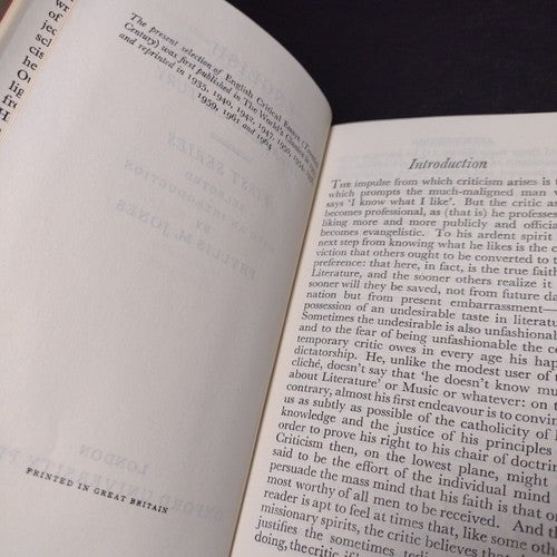 Twentieth Century English Critical Essays: First Series Phyllis Jones 1964 HCwDJ