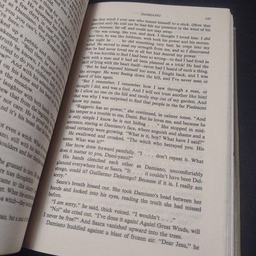 A Trio for Lute by R.A. MacAvoy  -1984 -Book Club Edition -Hardcover -Fantasy