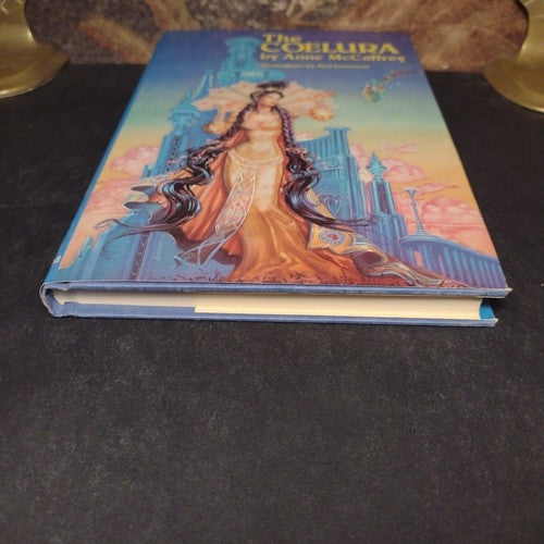 The Coelura by Anne McCaffrey -Hardcover -1987 -Science Fiction -Book Club Ed.