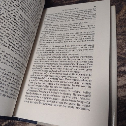 The Dragon at War by Gordon R. Dickson -1992 Hardcover -Vintage Fantasy / Sci FI