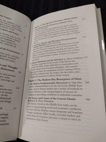 Turning Points in World History Ser.: The Spread of Islam by Clarice Swisher