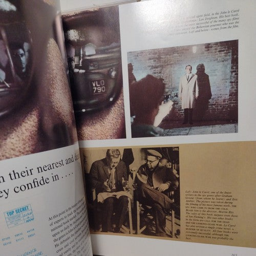 The Murder Book: An Illustrated History of the Detective Story by Tage la Cour