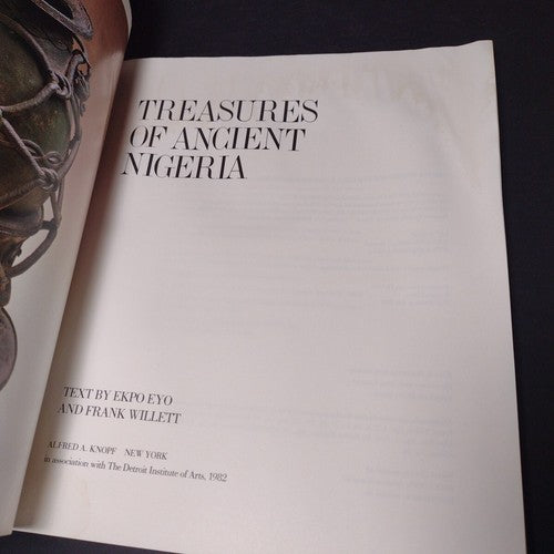 TREASURES OF ANCIENT NIGERIA By Ekpo Eyo -Paperback -1982 3rd Print -Acceptable