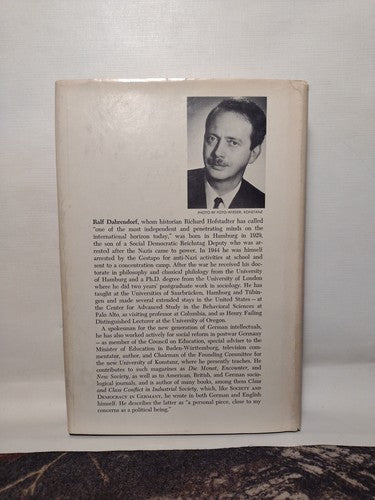 Society And Democracy In Germany By Ralf Dahrendorf -1967 -HCw/DJ
