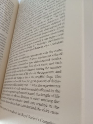 Ronald W CLARK / Survival of Charles Darwin A Biography of a Man and an Idea