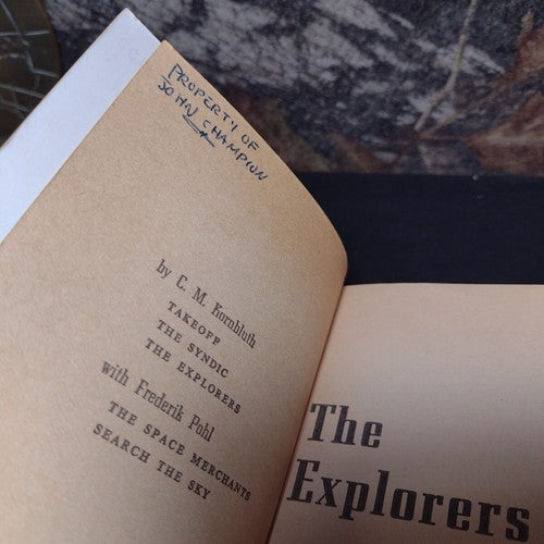 Science Fiction / Fantasy Paperback Bundle -6 Books -The Explorers, Space Tug...