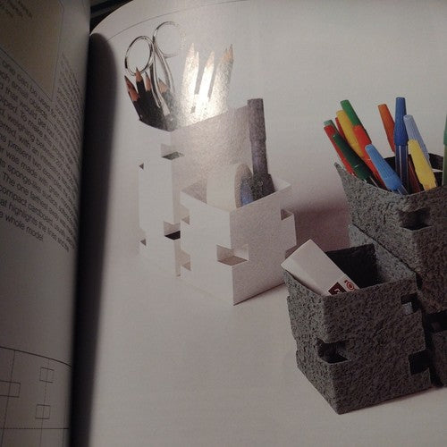 Kirigami : The Art of 3-Dimensional Paper Cutting by Laura Badalucco (2000,...