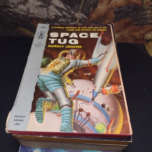 Science Fiction / Fantasy Paperback Bundle -6 Books -The Explorers, Space Tug...
