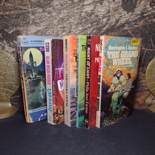 Science Fiction / Fantasy Paperback Bundle -6 Books -Thendara House -Cat-a-lyst