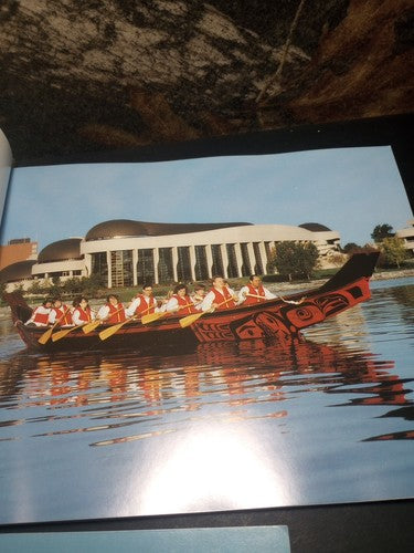 The Canadian Museum of Civilization / Le Musee Canadien Des Civilisations 