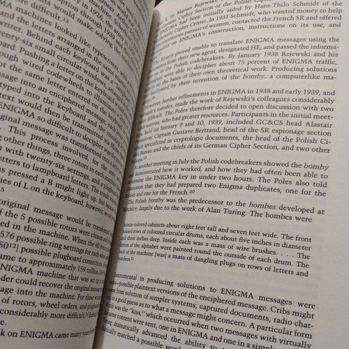 A Century of Spies : Intelligence in the Twentieth Century by Jeffery Richelson