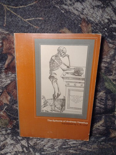 MIT PRESS: The Epitome of Andreas Vesalius by L.R. Lind -1969 Vintage Paperback