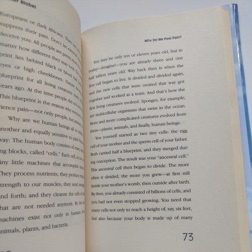 The Nobel Book of Answers : The Dalai Lama, Mikhail Gorbachev, Shimon Peres HCDJ