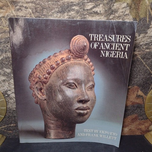 TREASURES OF ANCIENT NIGERIA By Ekpo Eyo -Paperback -1982 3rd Print -Acceptable