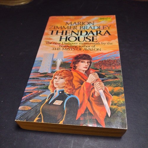 Science Fiction / Fantasy Paperback Bundle -6 Books -Thendara House -Cat-a-lyst