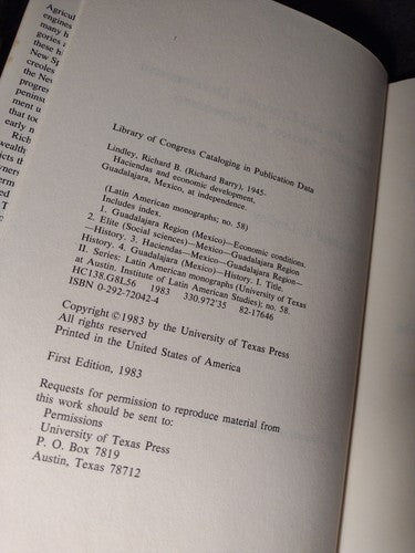 Haciendas and Economic Development: Mexico At Independence by Richard Lindley