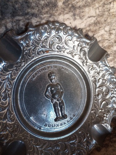 Vintage European  Ashtray Manneken Pis Brussels Bruxelles Belgium