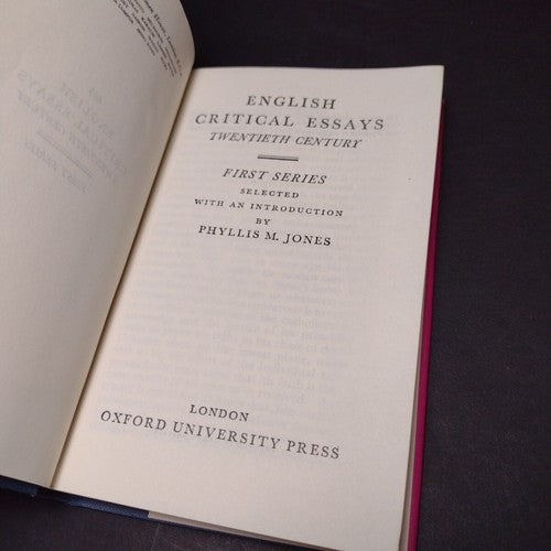 Twentieth Century English Critical Essays: First Series Phyllis Jones 1964 HCwDJ