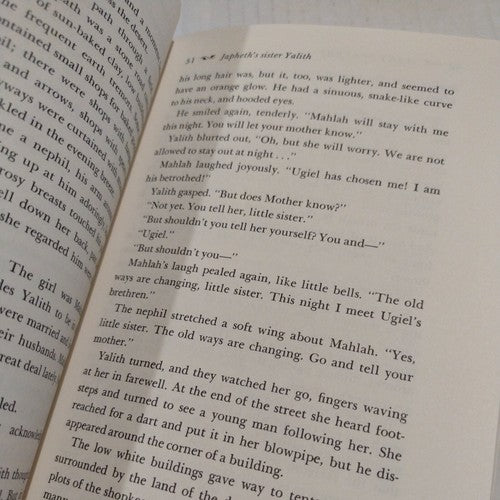 MANY WATERS (TIME) By Madeleine L'engle (1986) Paperback