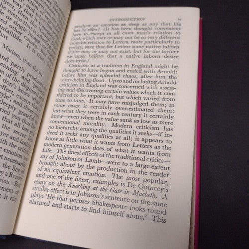 Twentieth Century English Critical Essays: First Series Phyllis Jones 1964 HCwDJ