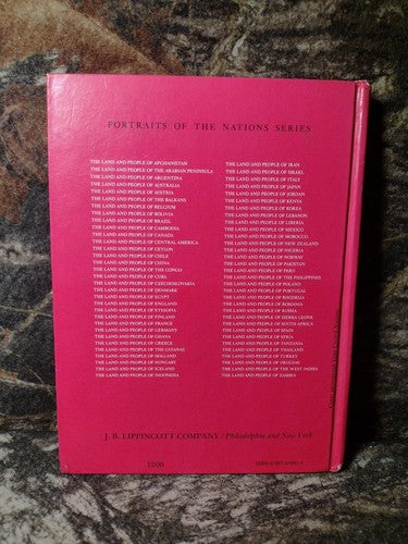 The Land and People of Pakistan by Robert Lang -Signed by Author -Hardcover 1974