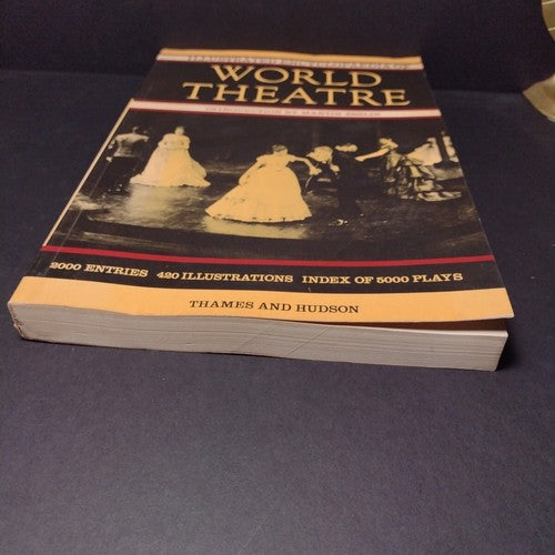 Illustrated Encyclopaedia of World Theatre by Martin Esslin -Paperback 1977