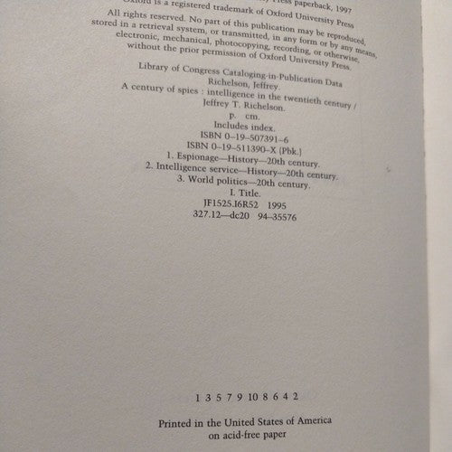 A Century of Spies : Intelligence in the Twentieth Century by Jeffery Richelson