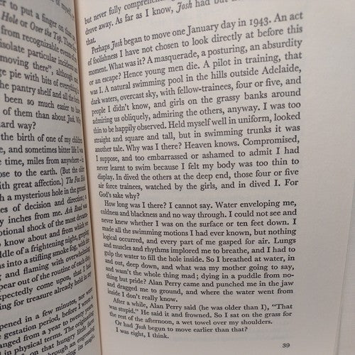 A Journey of Discovery: On Writing for Children by Ivan Southall -1976 -HC w/DJ