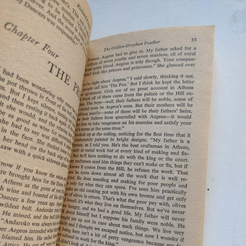 The Golden Gryphon Feather by RICHARD PURTILL -1st DAW Paperback -1979